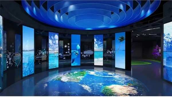 揭秘：弧形開(kāi)合屏幕，未來(lái)科技新寵兒！