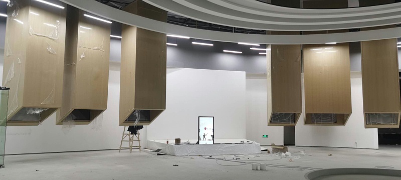 中億睿滑軌屏廠家精心打造精彩綻放湖北仙桃盈峰環(huán)?？萍拣^